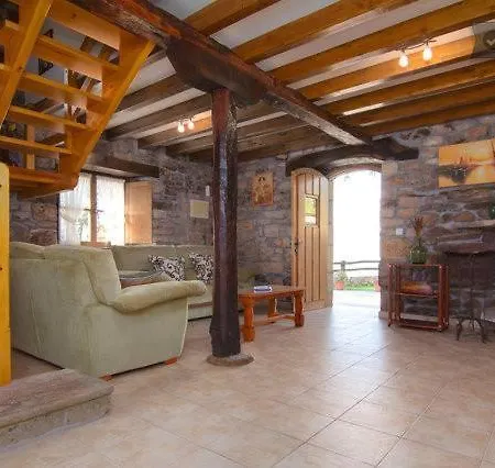 El Currillo, Preciosa Al Lado Cabarceno * Argomilla