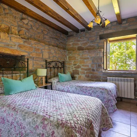 El Currillo, Preciosa Al Lado Cabarceno