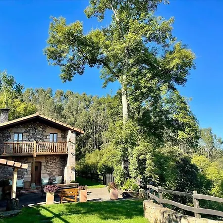 El Currillo, Preciosa Al Lado Cabarceno