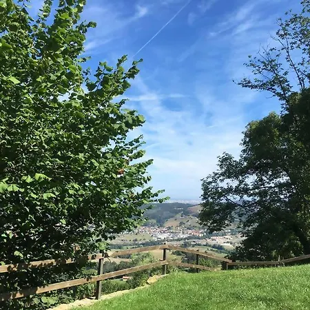 El Currillo, Preciosa Al Lado Cabarceno *