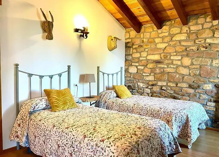 El Currillo, Preciosa Al Lado Cabarceno Holiday home *