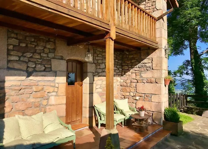 El Currillo, Preciosa Al Lado Cabarceno